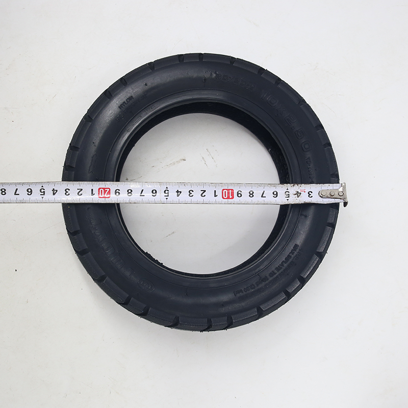 Neumático sin cámara de 10x2.5 - Scooter Tire reseña y precio